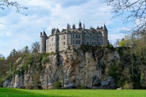 Find Weed in Dinant
