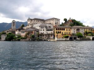 Find weed in Isola Bella