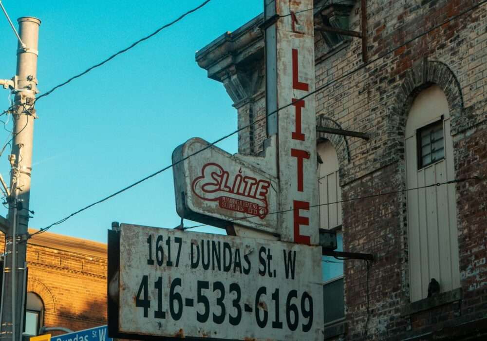 A Cannabis Travel Guide For Stoners To Find Weed in Dundas