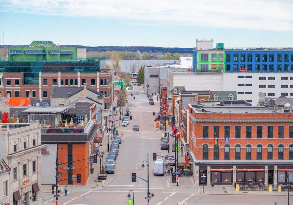 A Cannabis Travel Guide For Stoners To Find Weed in Kingston