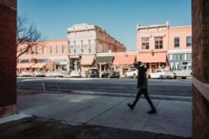 A Cannabis Travel Guide For Stoners To Find Weed in Medicine Hat