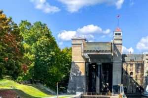 A Cannabis Travel Guide For Stoners To Find Weed in Peterborough