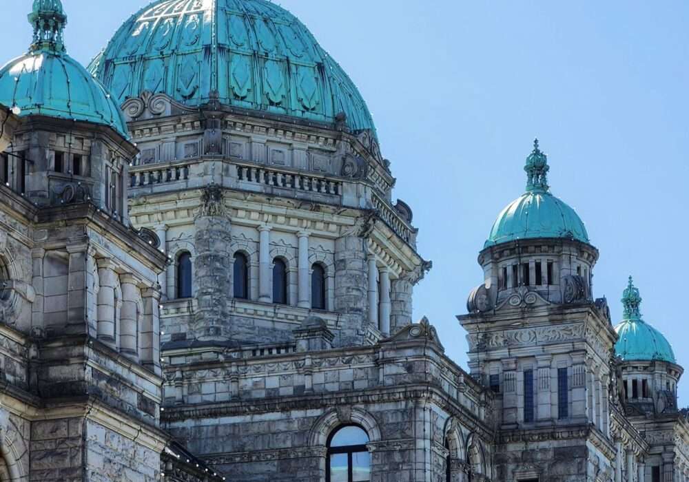A Cannabis Travel Guide For Stoners To Find Weed in Victoria