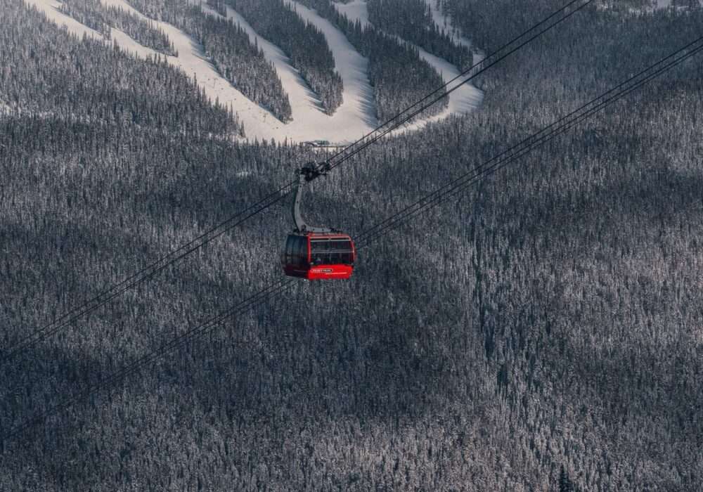 A Cannabis Travel Guide For Stoners To Find Weed in Whistler